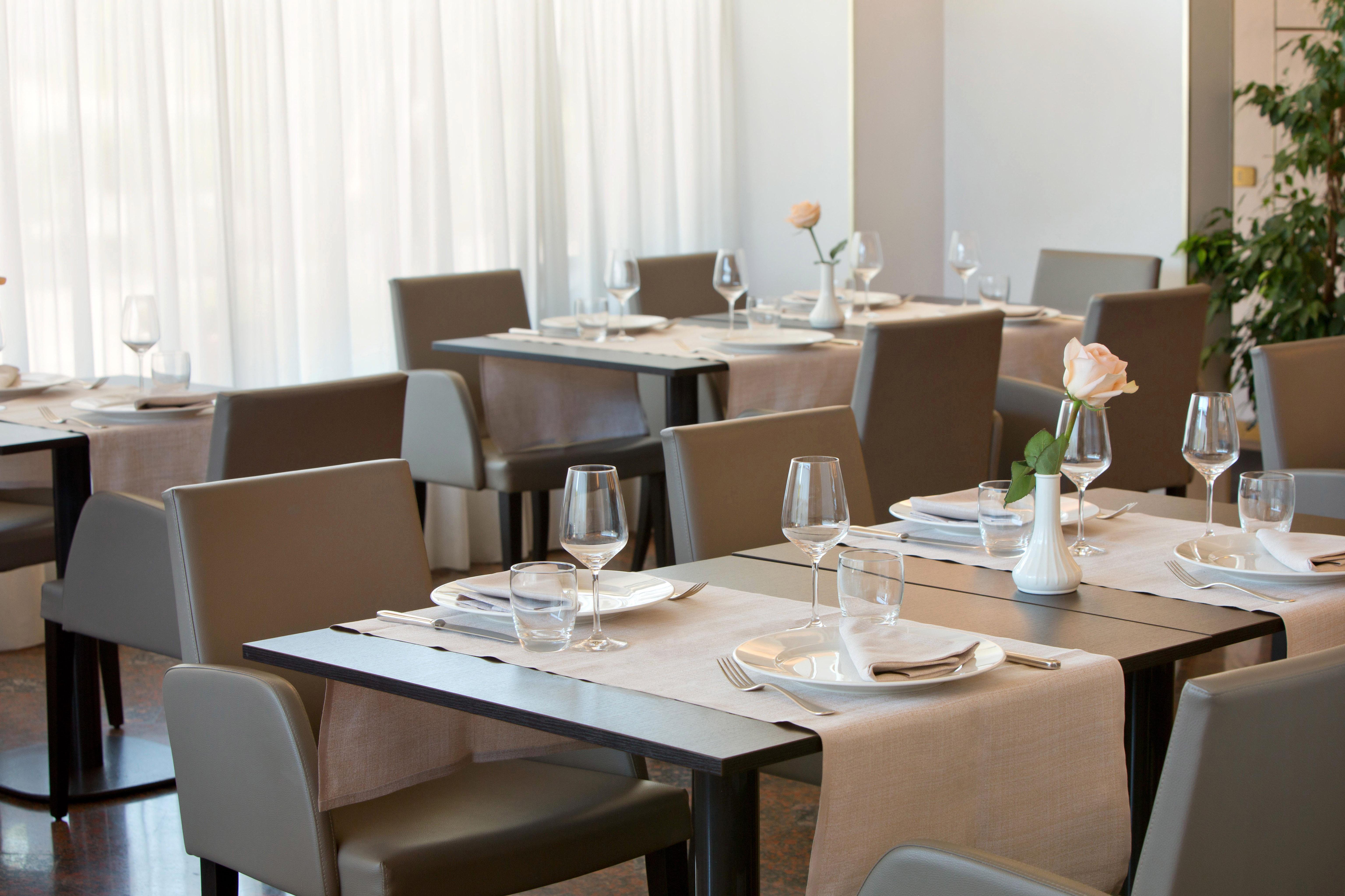 Starhotels Cristallo Palace Bergamo Esterno foto