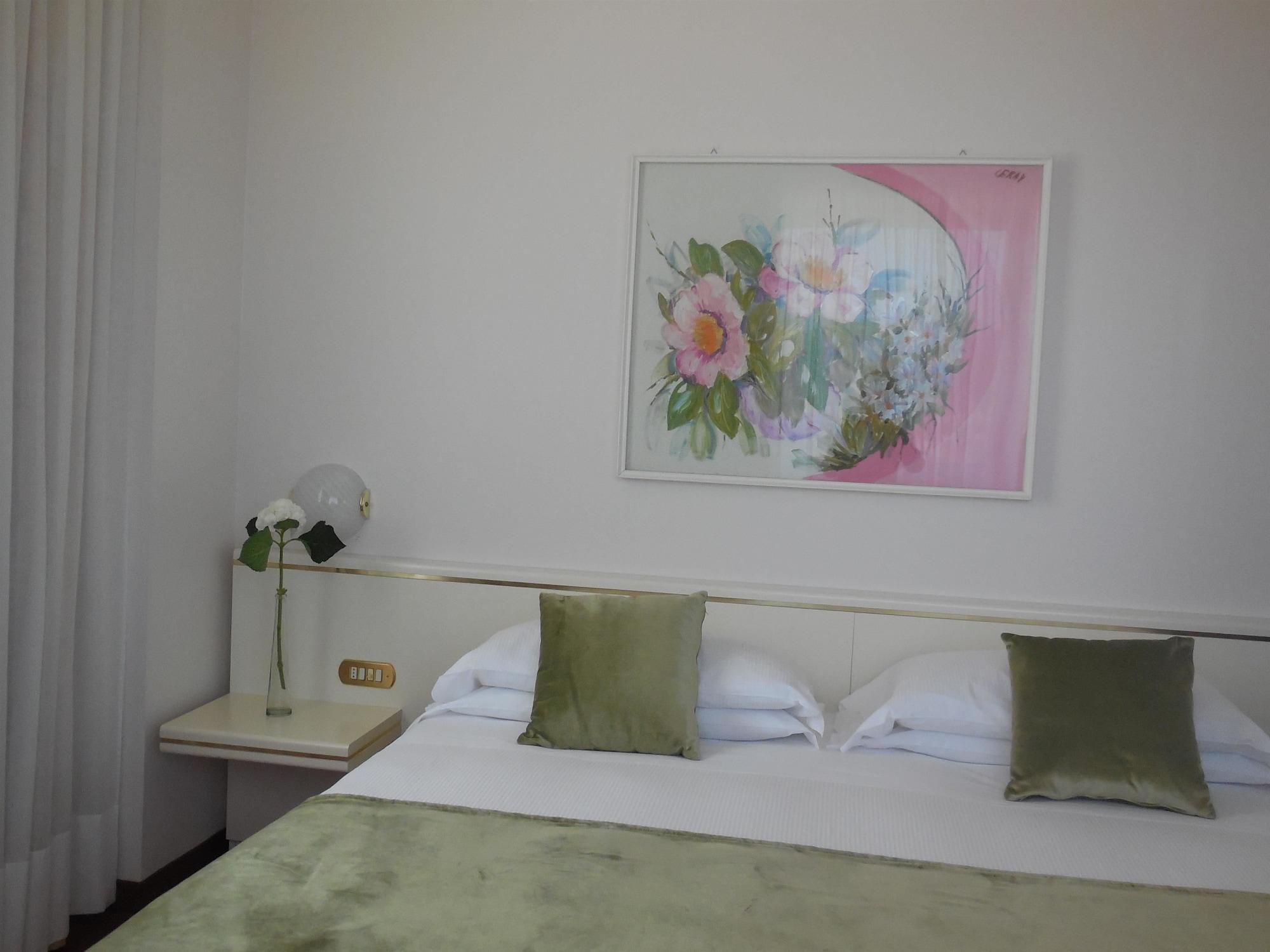 Starhotels Cristallo Palace Bergamo Esterno foto