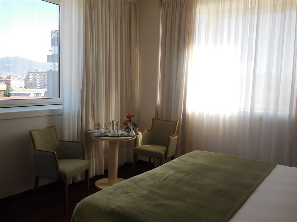 Starhotels Cristallo Palace Bergamo Esterno foto